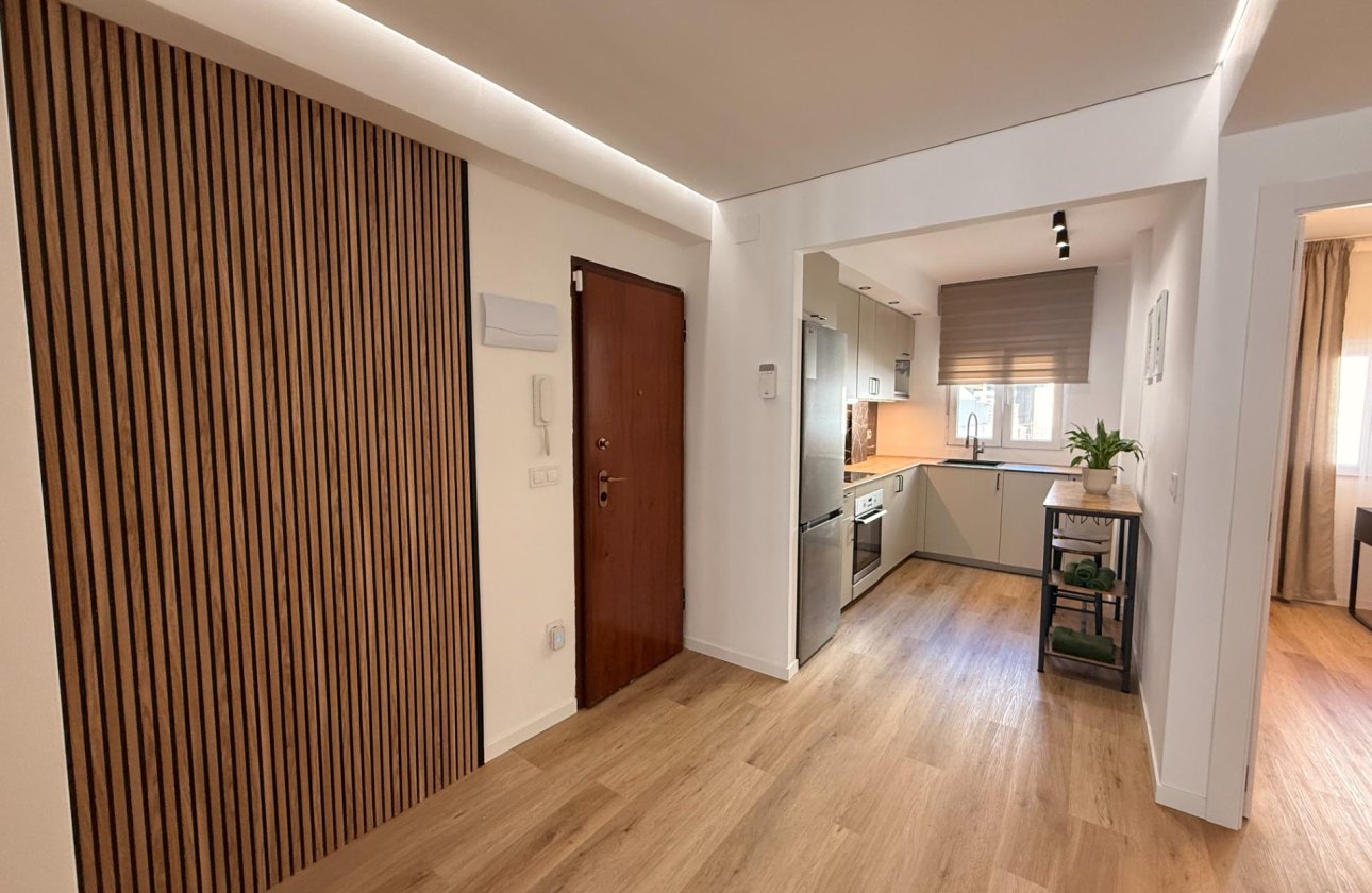 Herverkoop - Appartement -
Torrevieja - Curva Del Palangre