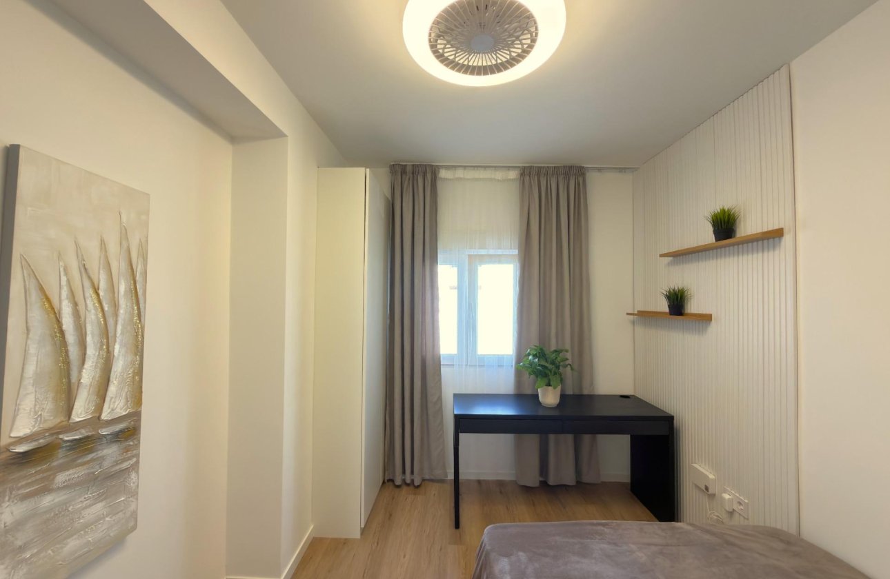 Herverkoop - Appartement -
Torrevieja - Curva Del Palangre