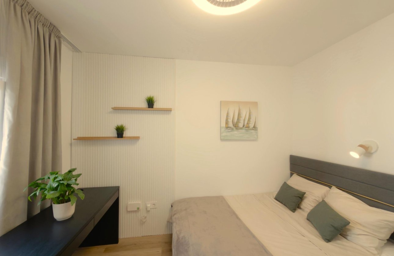 Herverkoop - Appartement -
Torrevieja - Curva Del Palangre