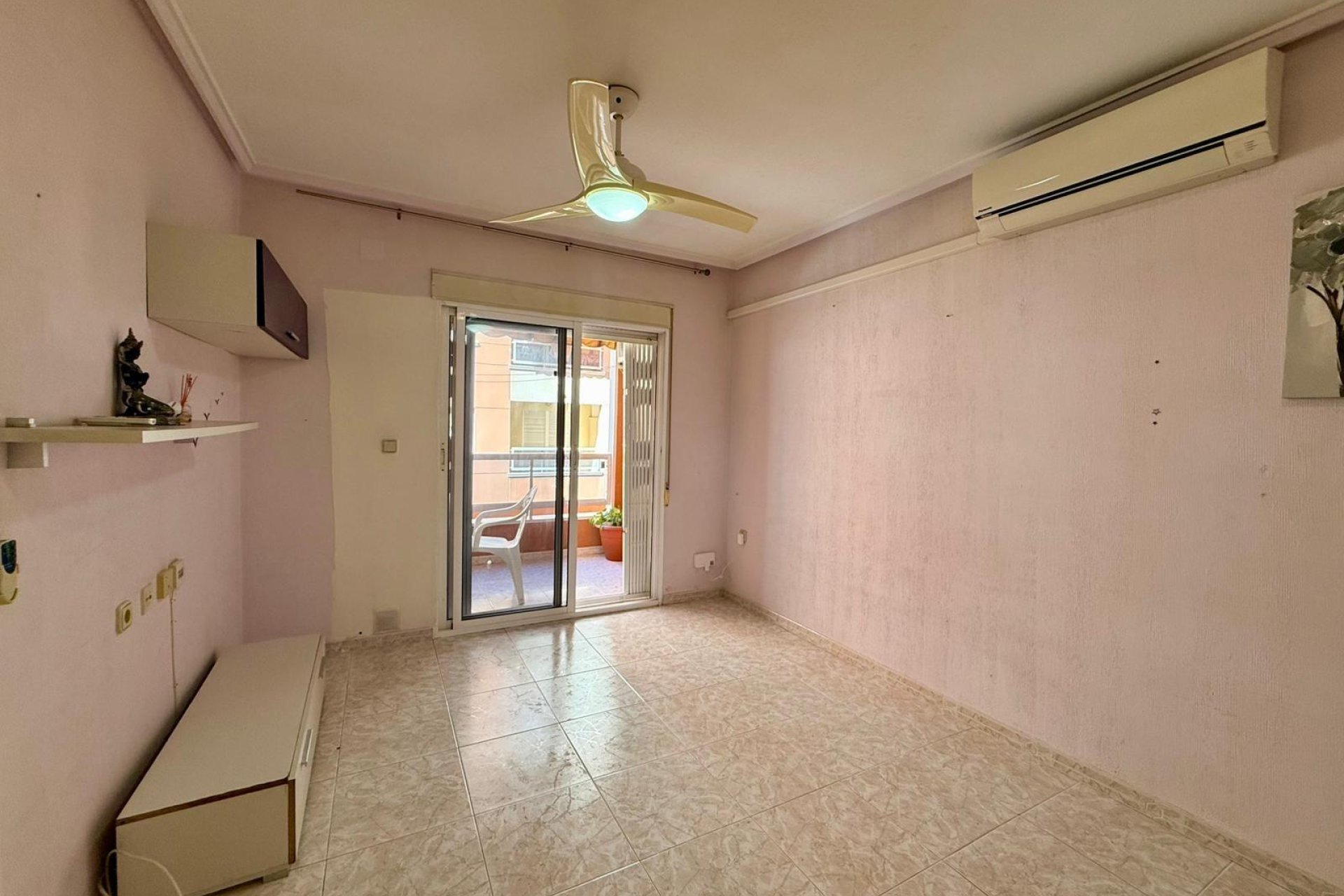 Herverkoop - Appartement -
Torrevieja - Curva Del Palangre
