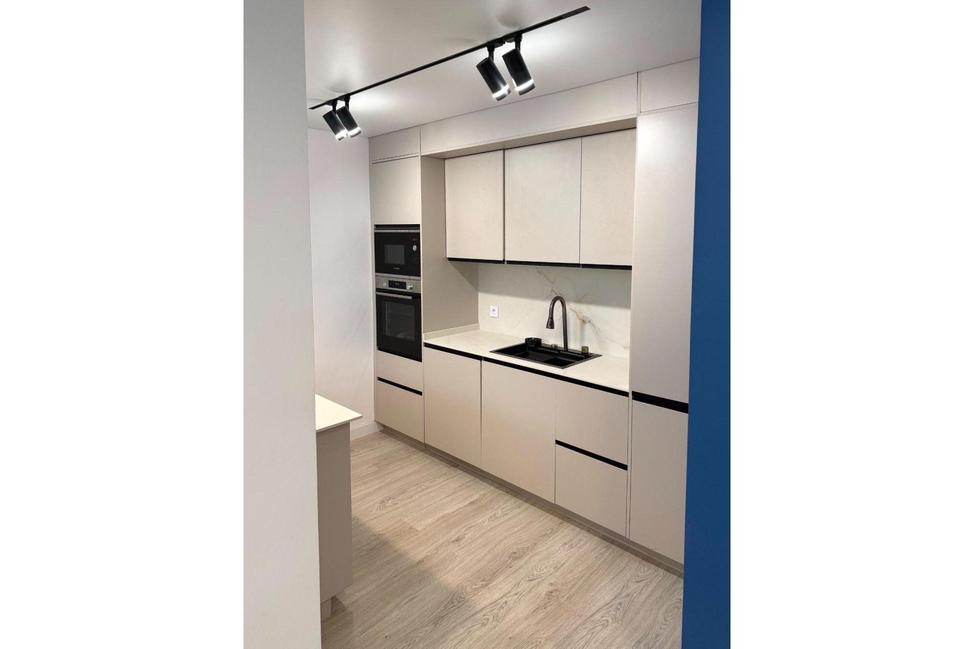 Herverkoop - Appartement -
Torrevieja - El Acequión - Los Náufragos
