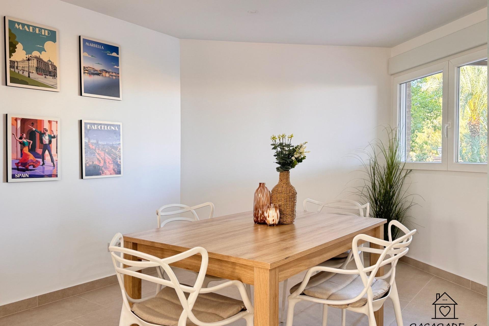 Herverkoop - Appartement -
Torrevieja - El Acequión - Los Náufragos