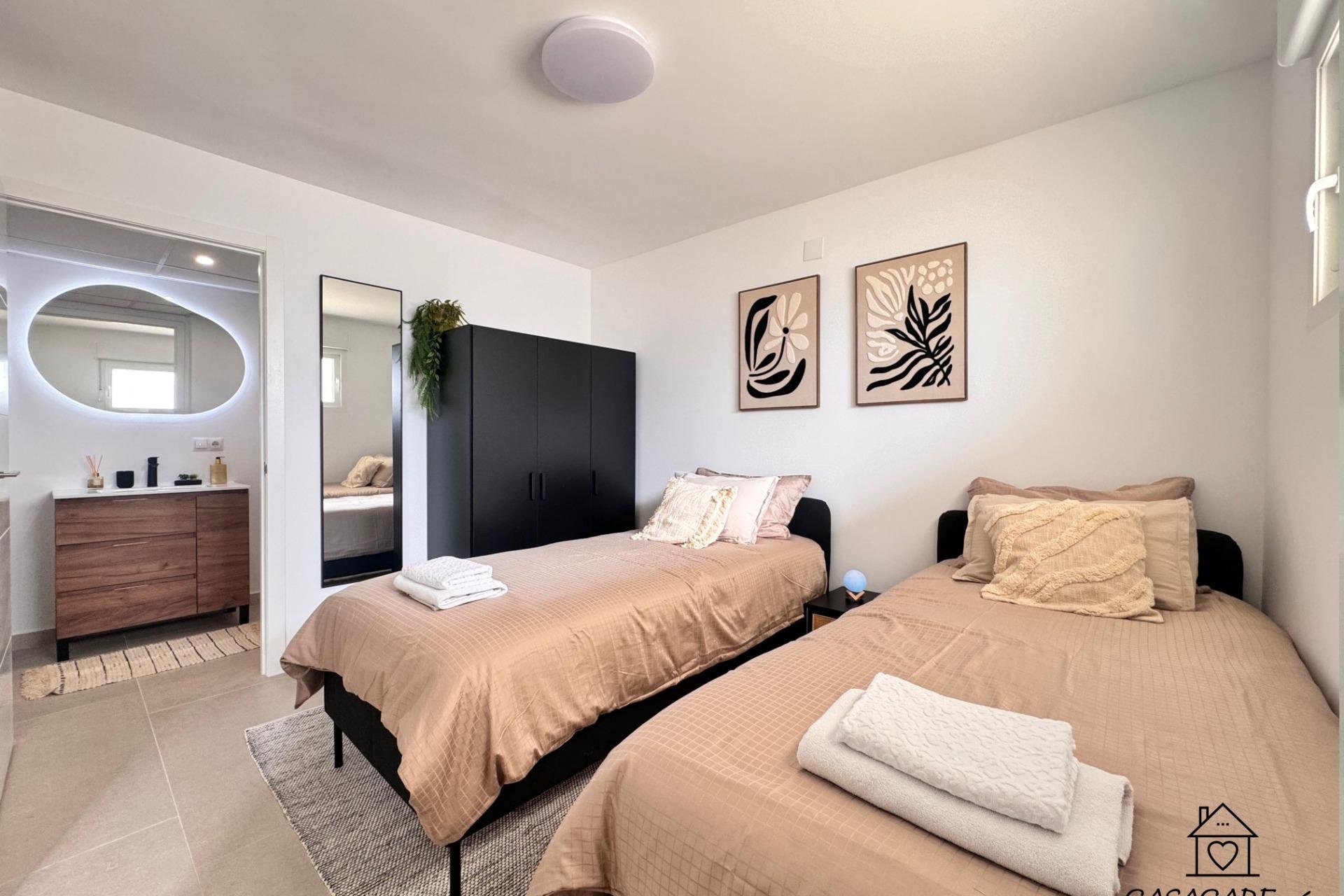 Herverkoop - Appartement -
Torrevieja - El Acequión - Los Náufragos
