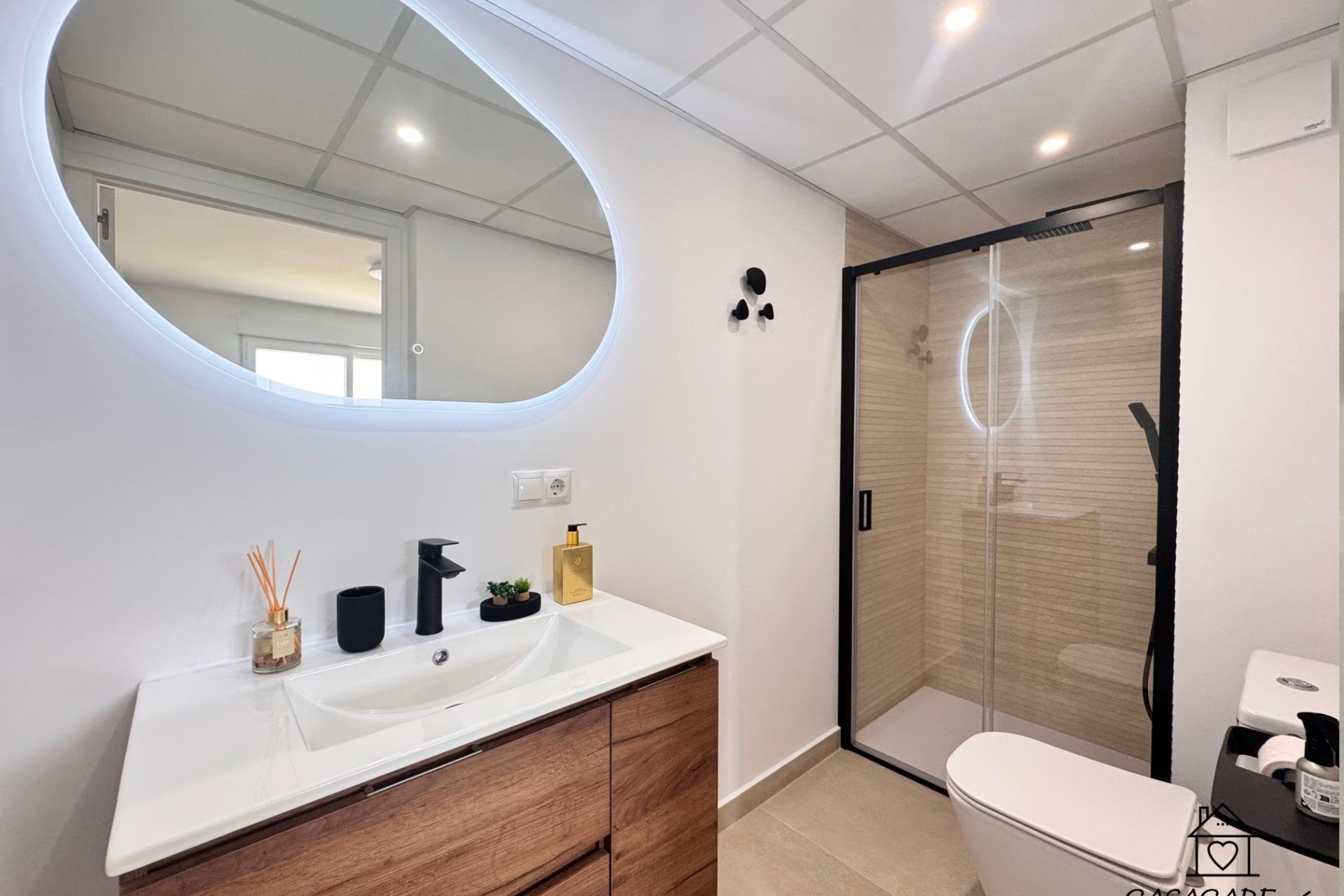 Herverkoop - Appartement -
Torrevieja - El Acequión - Los Náufragos