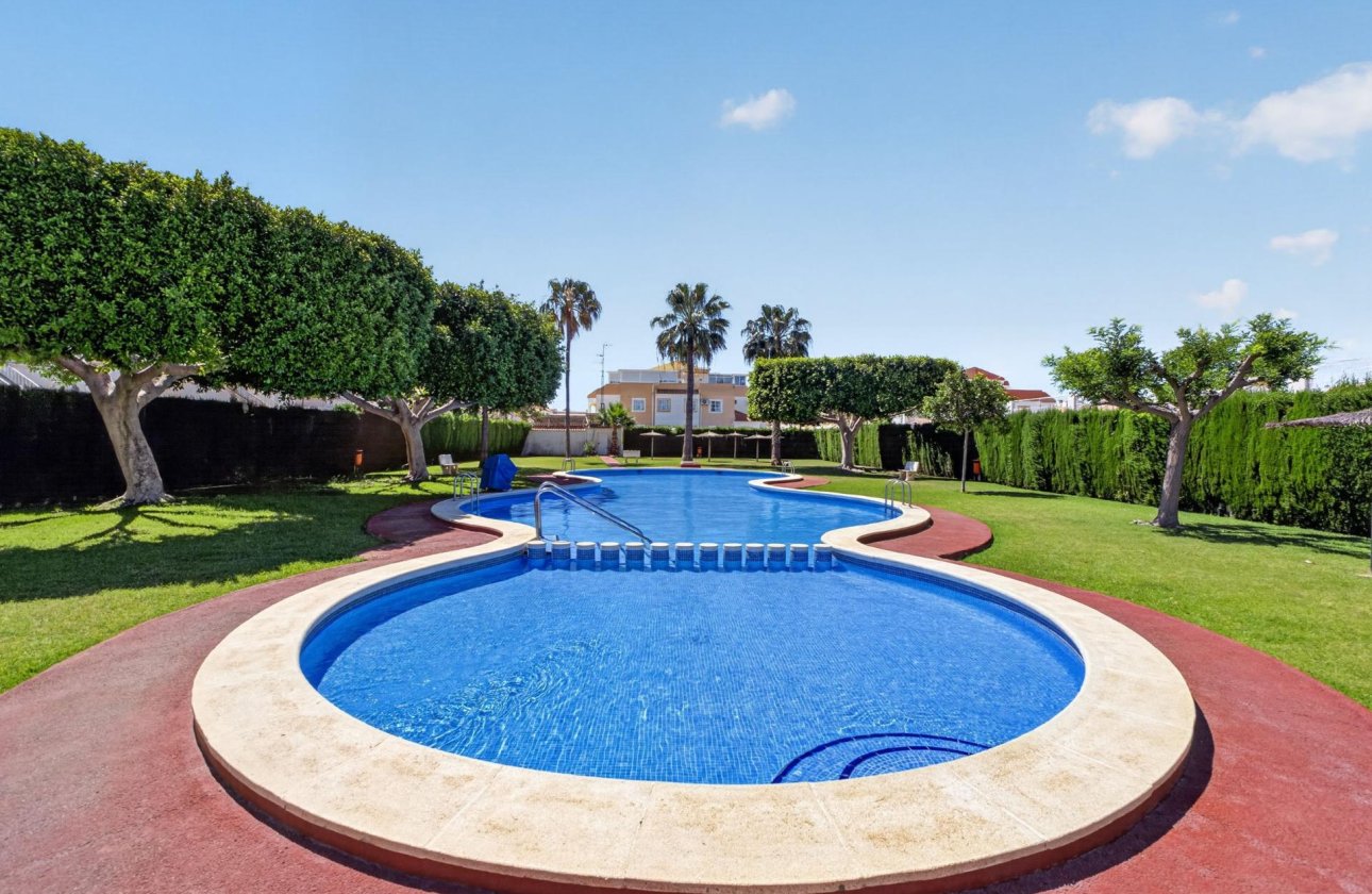 Herverkoop - Appartement -
Torrevieja - El Limonar