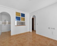 Herverkoop - Appartement -
Torrevieja - El Limonar