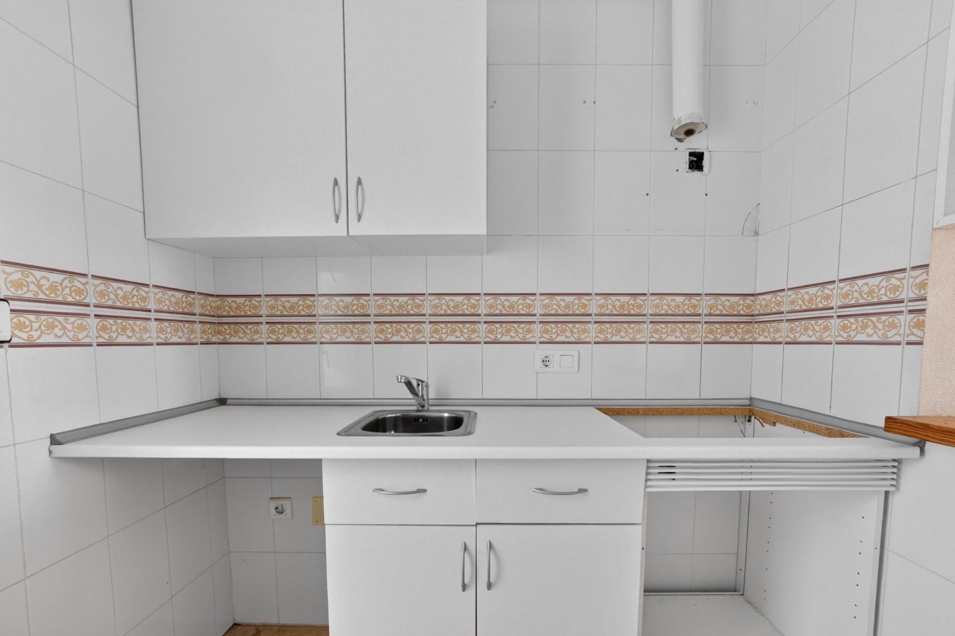 Herverkoop - Appartement -
Torrevieja - El Limonar