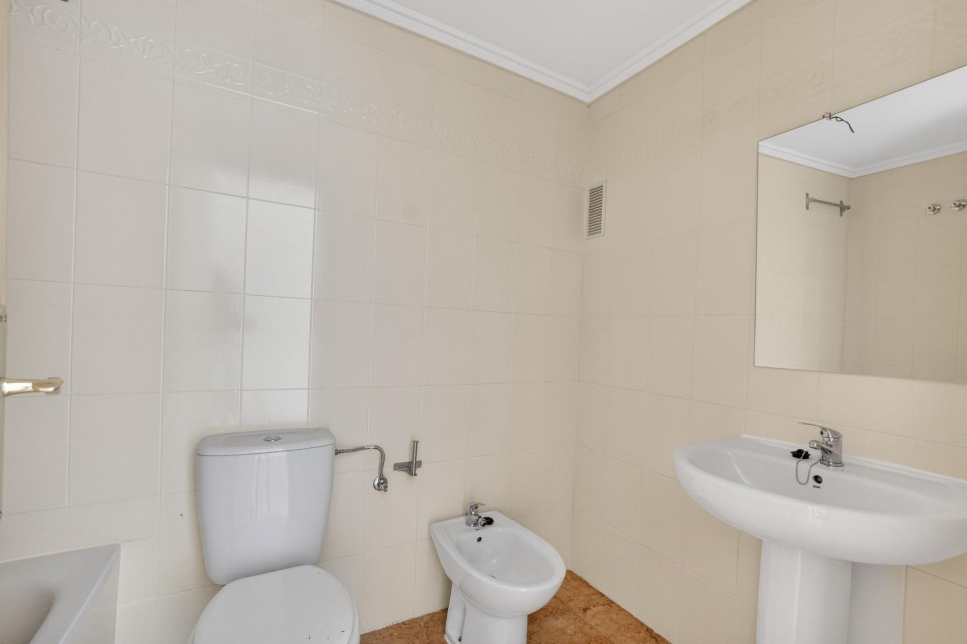Herverkoop - Appartement -
Torrevieja - El Limonar