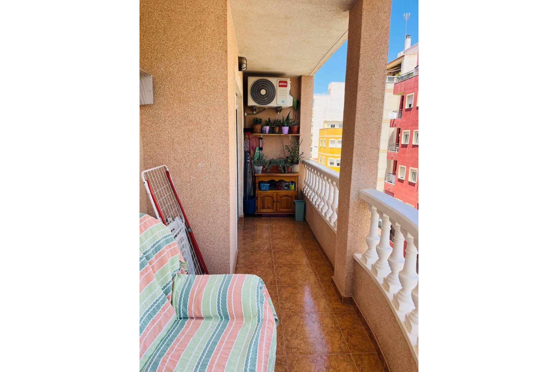 Herverkoop - Appartement -
Torrevieja - El Molino