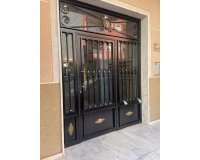 Herverkoop - Appartement -
Torrevieja - El Molino