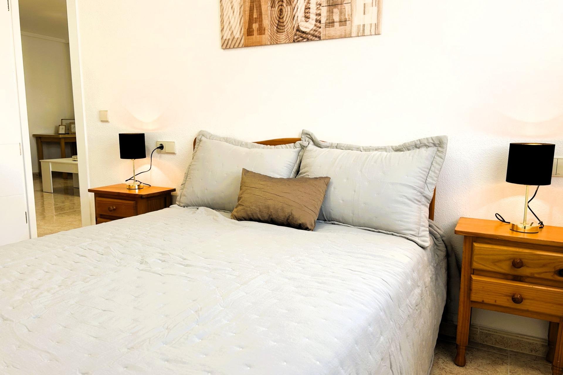 Herverkoop - Appartement -
Torrevieja - El Molino