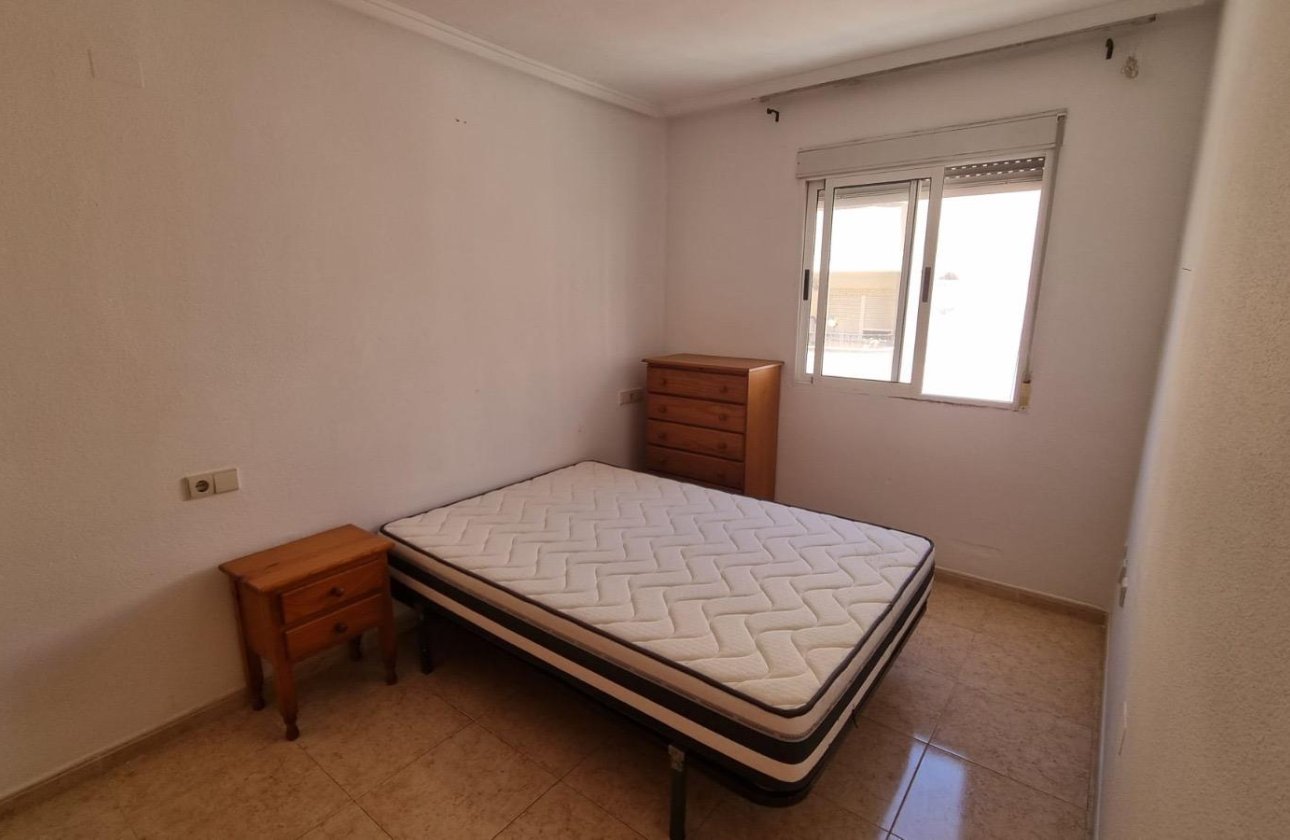 Herverkoop - Appartement -
Torrevieja - El Molino