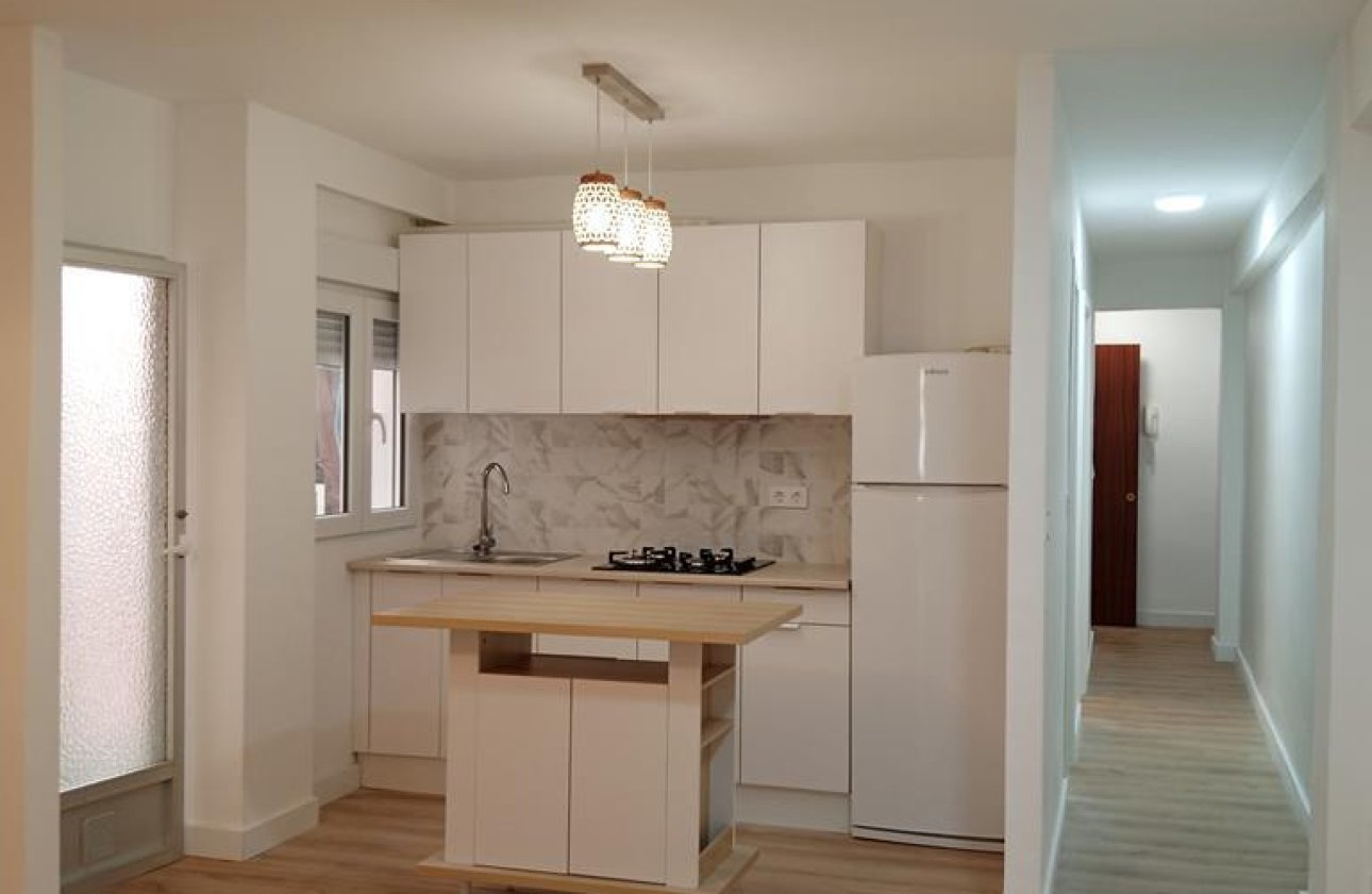 Herverkoop - Appartement -
Torrevieja - El Molino