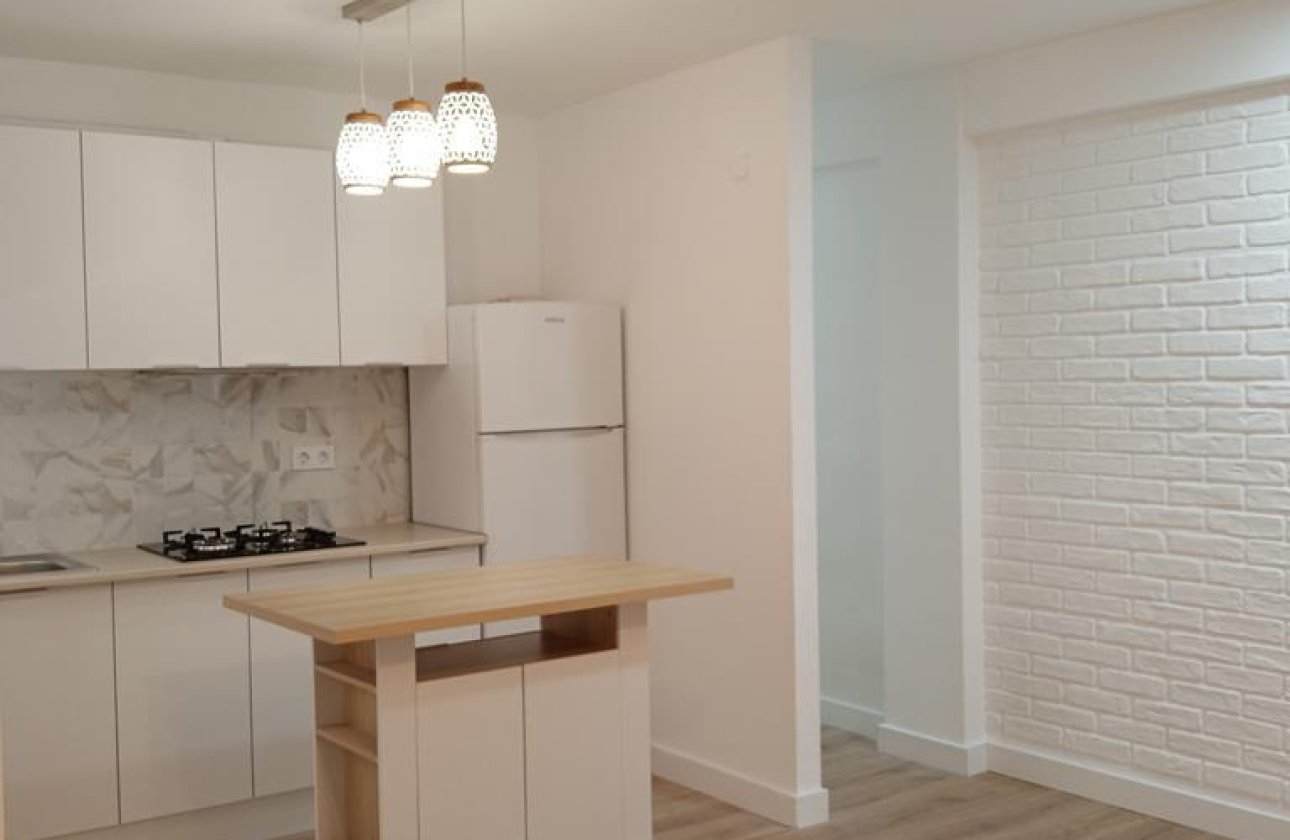 Herverkoop - Appartement -
Torrevieja - El Molino