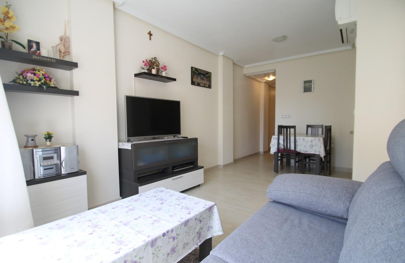 Herverkoop - Appartement -
Torrevieja - El Molino