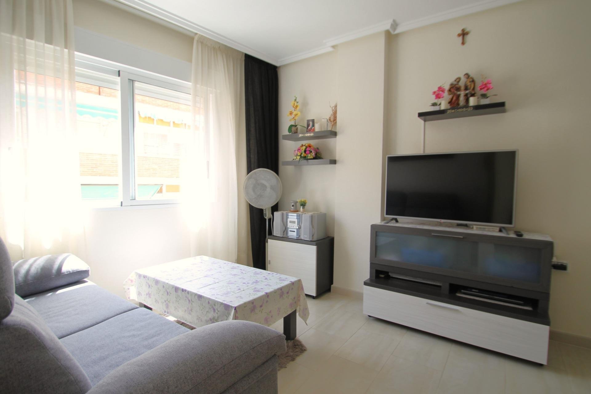Herverkoop - Appartement -
Torrevieja - El Molino
