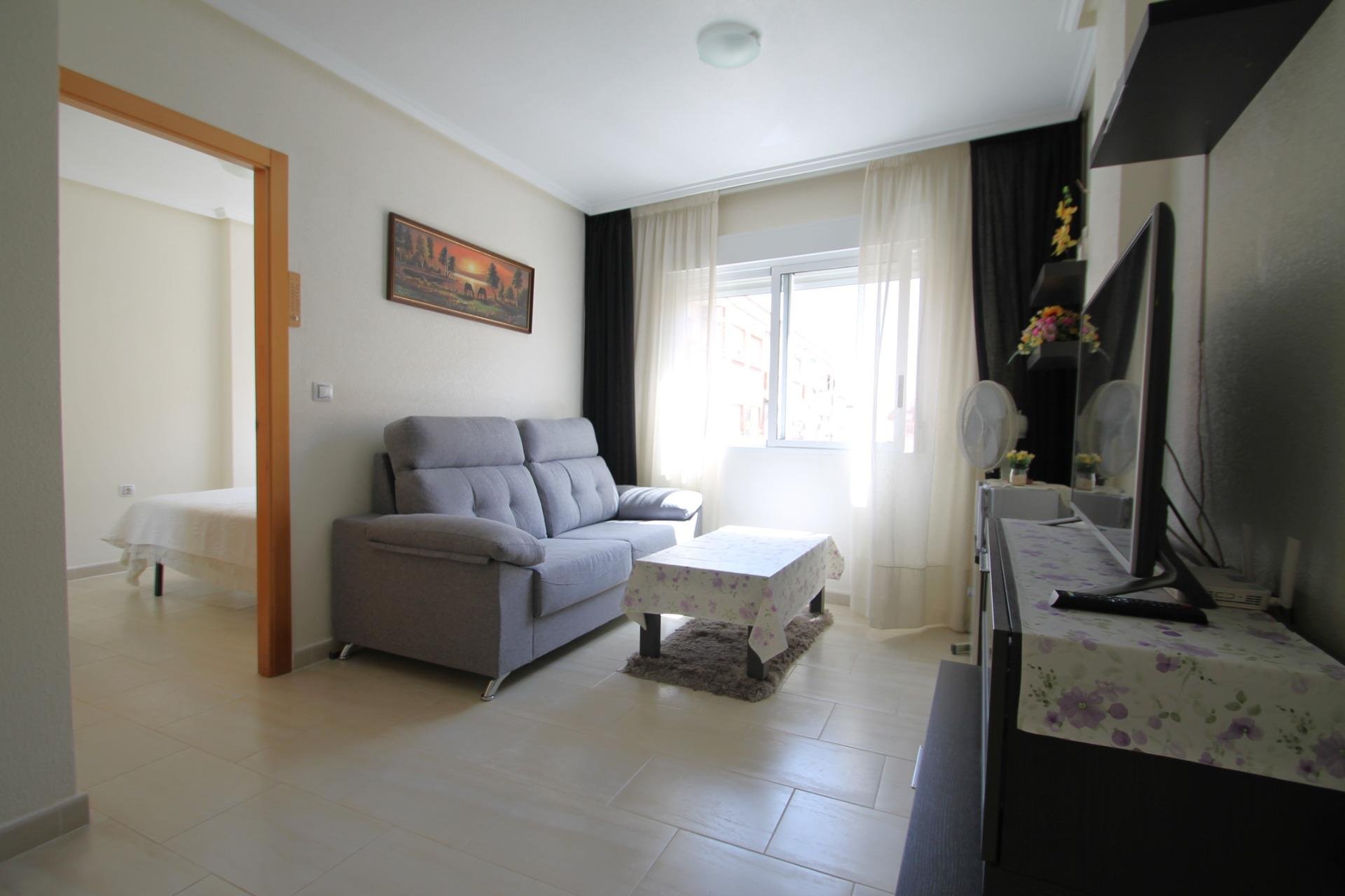 Herverkoop - Appartement -
Torrevieja - El Molino