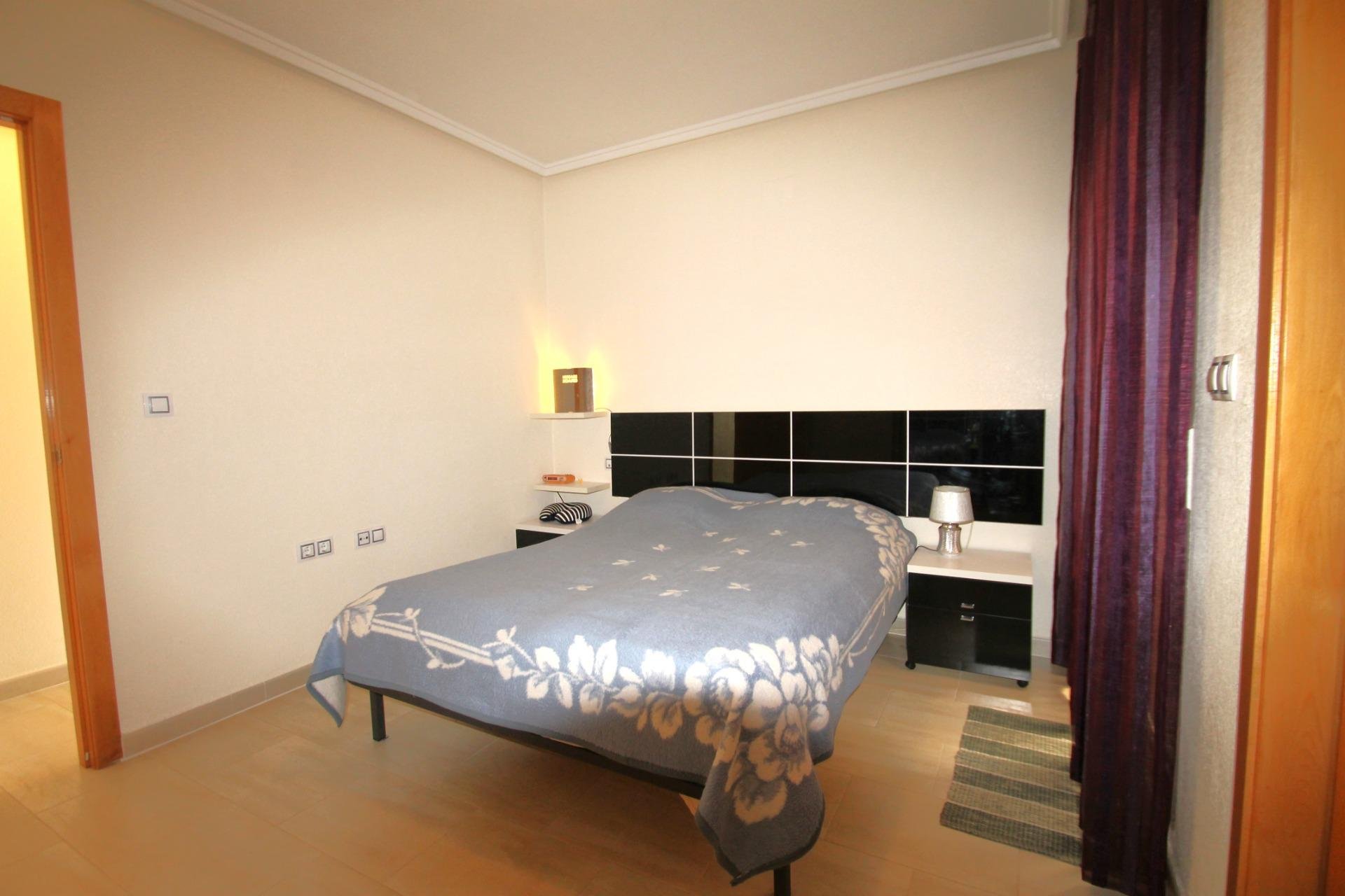 Herverkoop - Appartement -
Torrevieja - El Molino