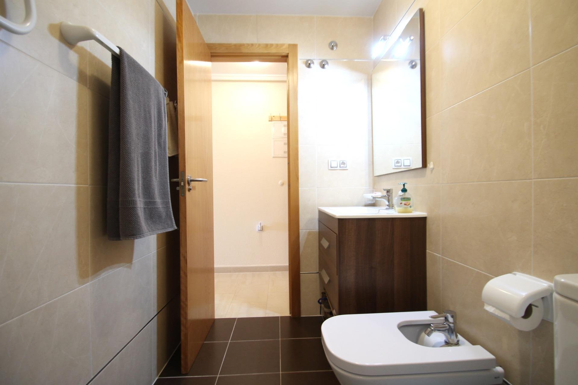 Herverkoop - Appartement -
Torrevieja - El Molino
