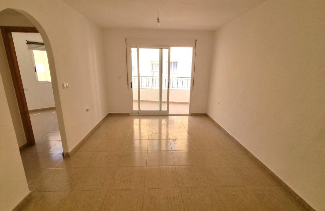 Herverkoop - Appartement -
Torrevieja - El Molino