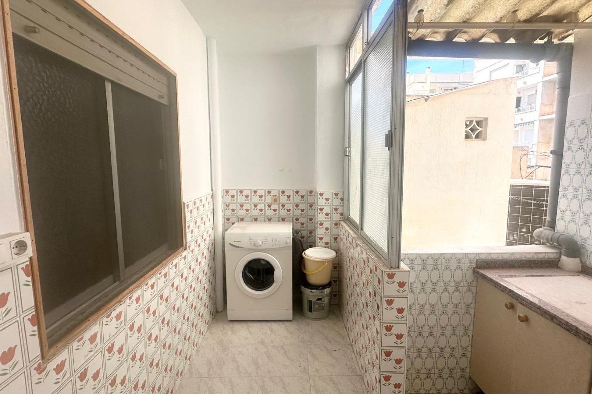 Herverkoop - Appartement -
Torrevieja - Estacion De Autobuses