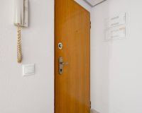 Herverkoop - Appartement -
Torrevieja - Estacion De Autobuses