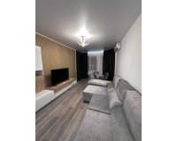 Herverkoop - Appartement -
Torrevieja - Estacion De Autobuses