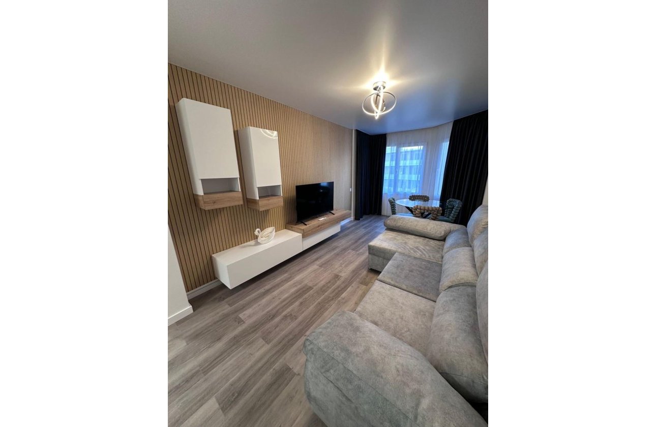 Herverkoop - Appartement -
Torrevieja - Estacion De Autobuses