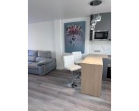 Herverkoop - Appartement -
Torrevieja - Estacion De Autobuses