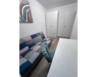 Herverkoop - Appartement -
Torrevieja - Estacion De Autobuses