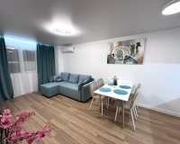 Herverkoop - Appartement -
Torrevieja - Estacion De Autobuses