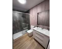 Herverkoop - Appartement -
Torrevieja - Estacion De Autobuses