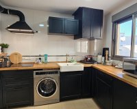 Herverkoop - Appartement -
Torrevieja - Estacion De Autobuses