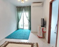 Herverkoop - Appartement -
Torrevieja - Estacion De Autobuses