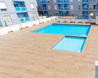 Herverkoop - Appartement -
Torrevieja - Estacion De Autobuses