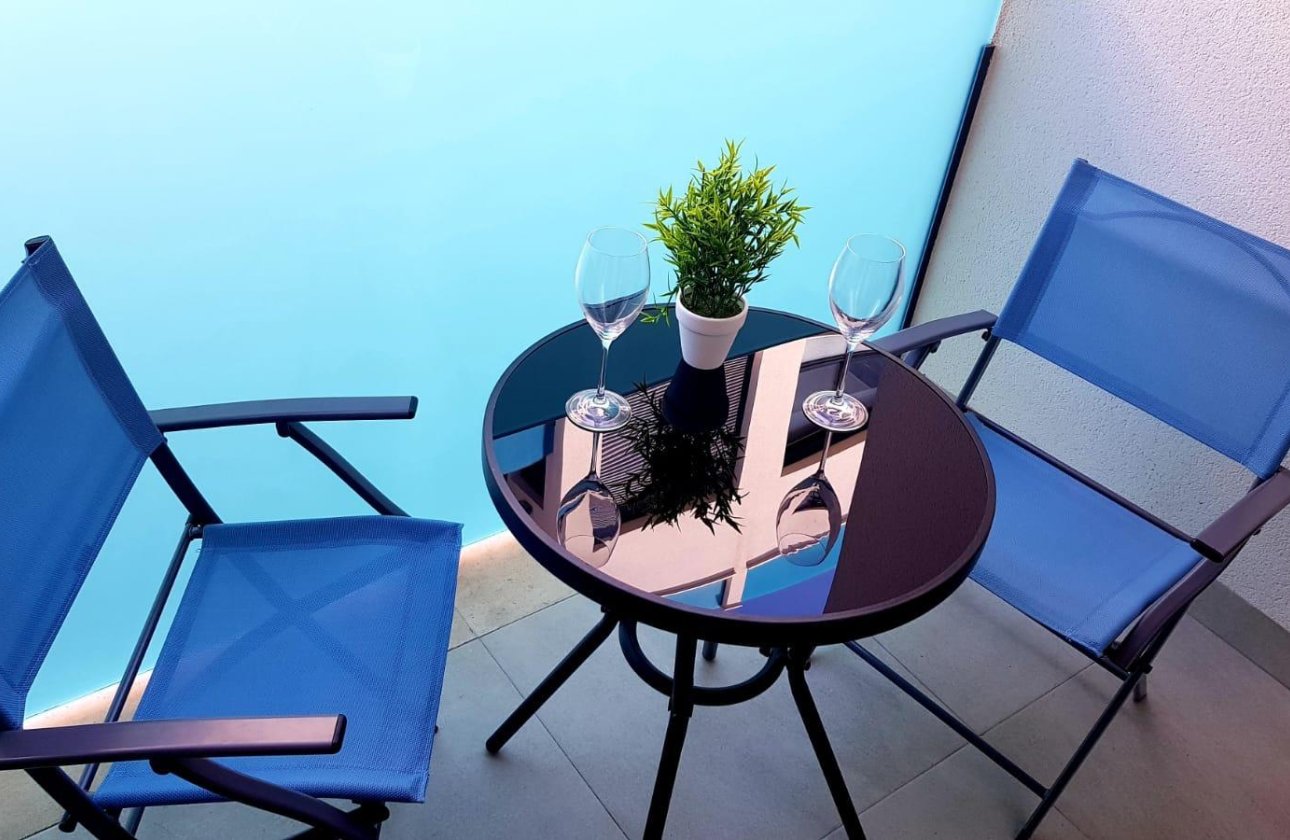 Herverkoop - Appartement -
Torrevieja - Estacion De Autobuses