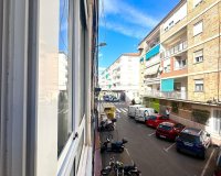 Herverkoop - Appartement -
Torrevieja - Estacion De Autobuses