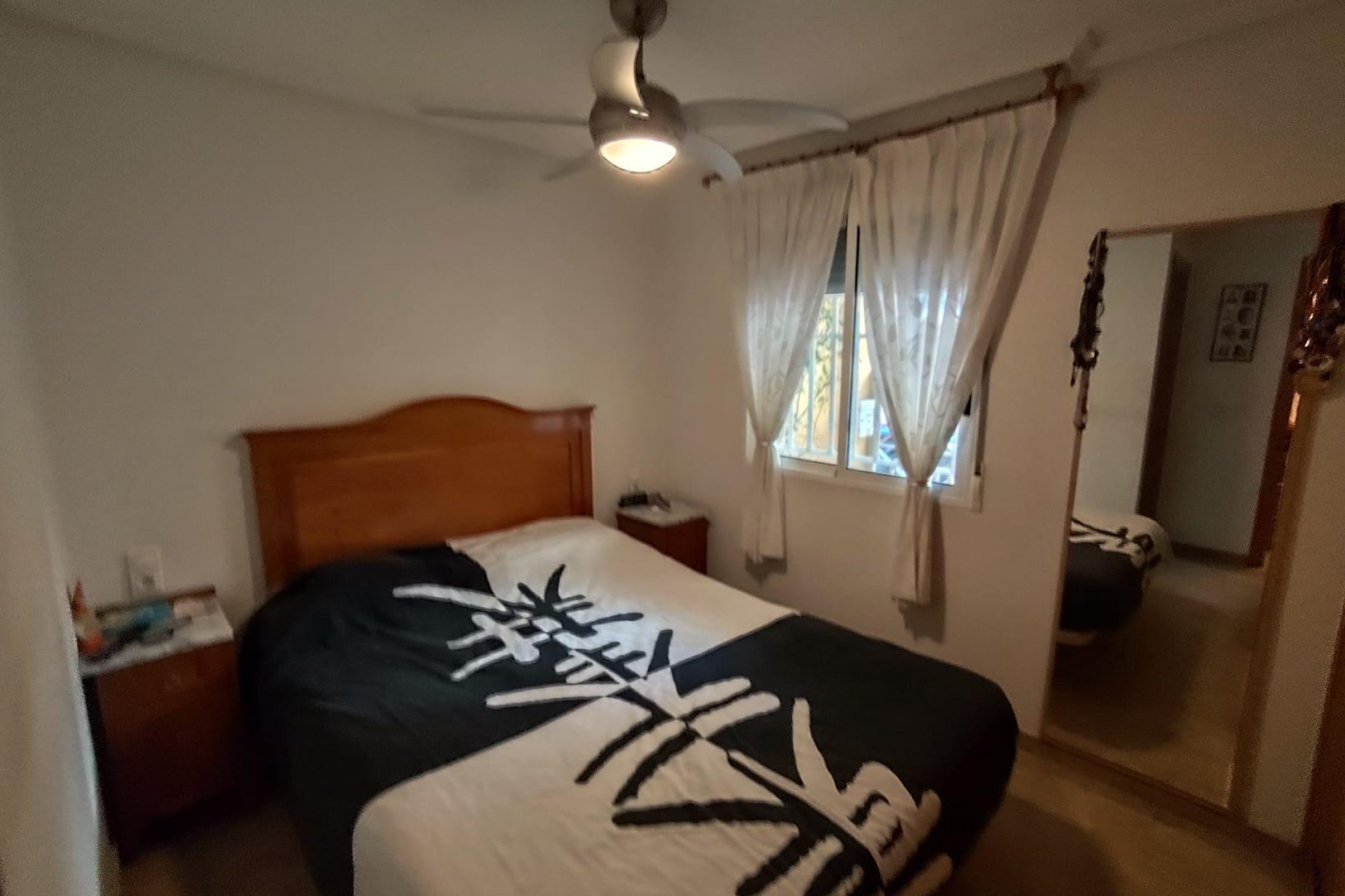 Herverkoop - Appartement -
Torrevieja - Estacion De Autobuses