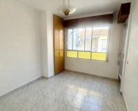 Herverkoop - Appartement -
Torrevieja - Estacion De Autobuses