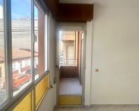 Herverkoop - Appartement -
Torrevieja - Estacion De Autobuses