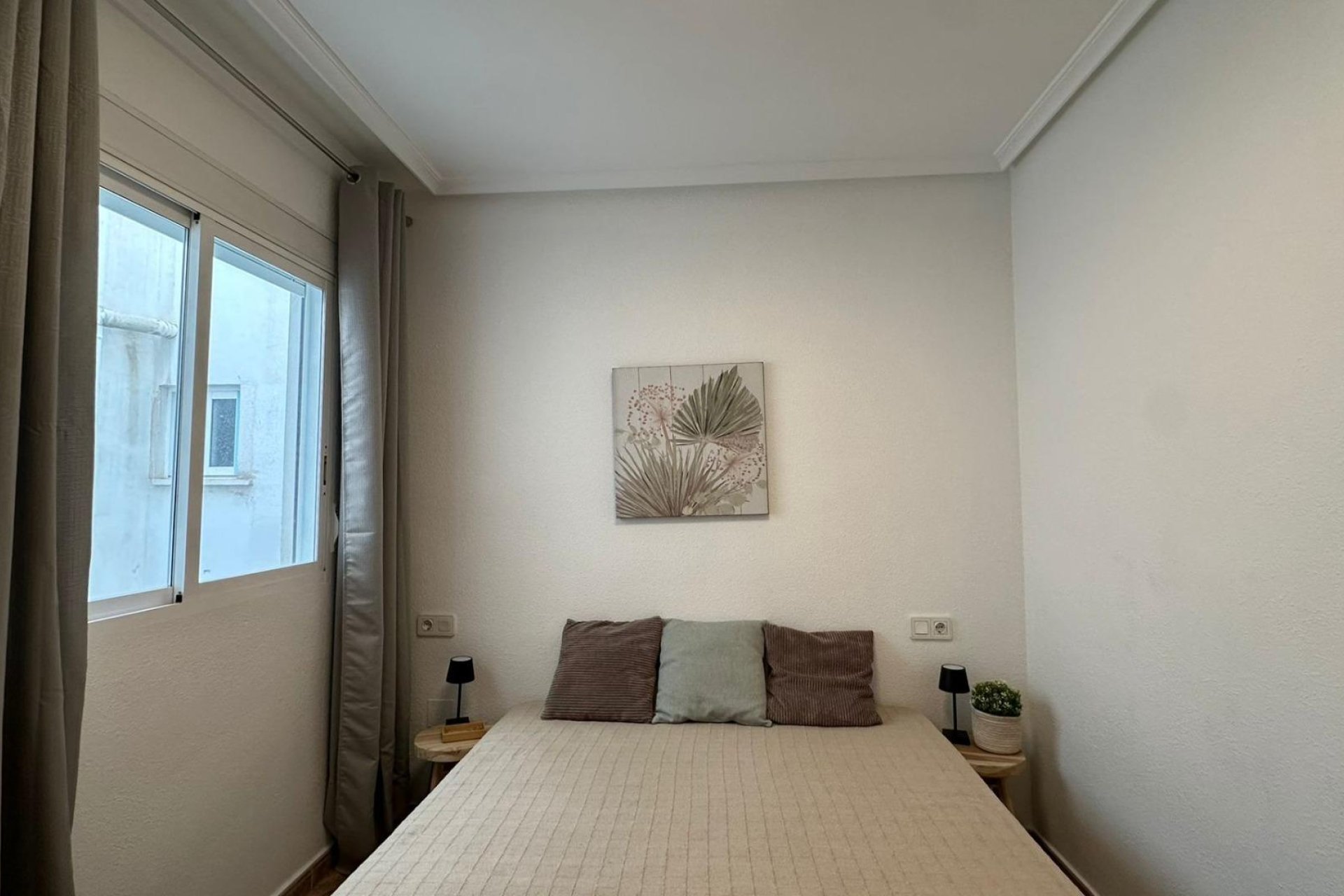 Herverkoop - Appartement -
Torrevieja - Estacion De Autobuses