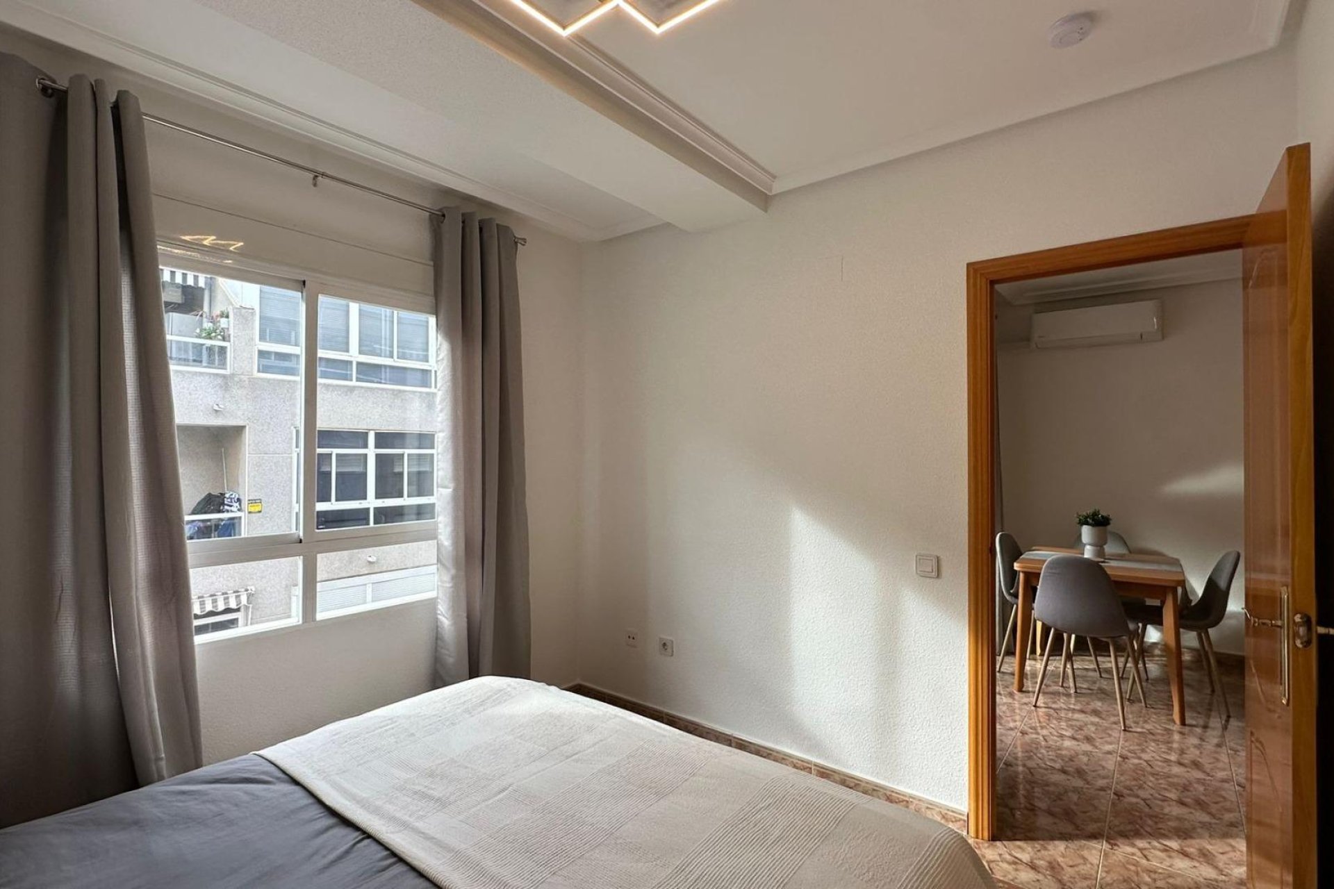 Herverkoop - Appartement -
Torrevieja - Estacion De Autobuses