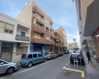 Herverkoop - Appartement -
Torrevieja - Estacion De Autobuses