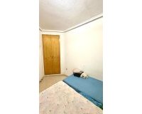 Herverkoop - Appartement -
Torrevieja - Estacion De Autobuses