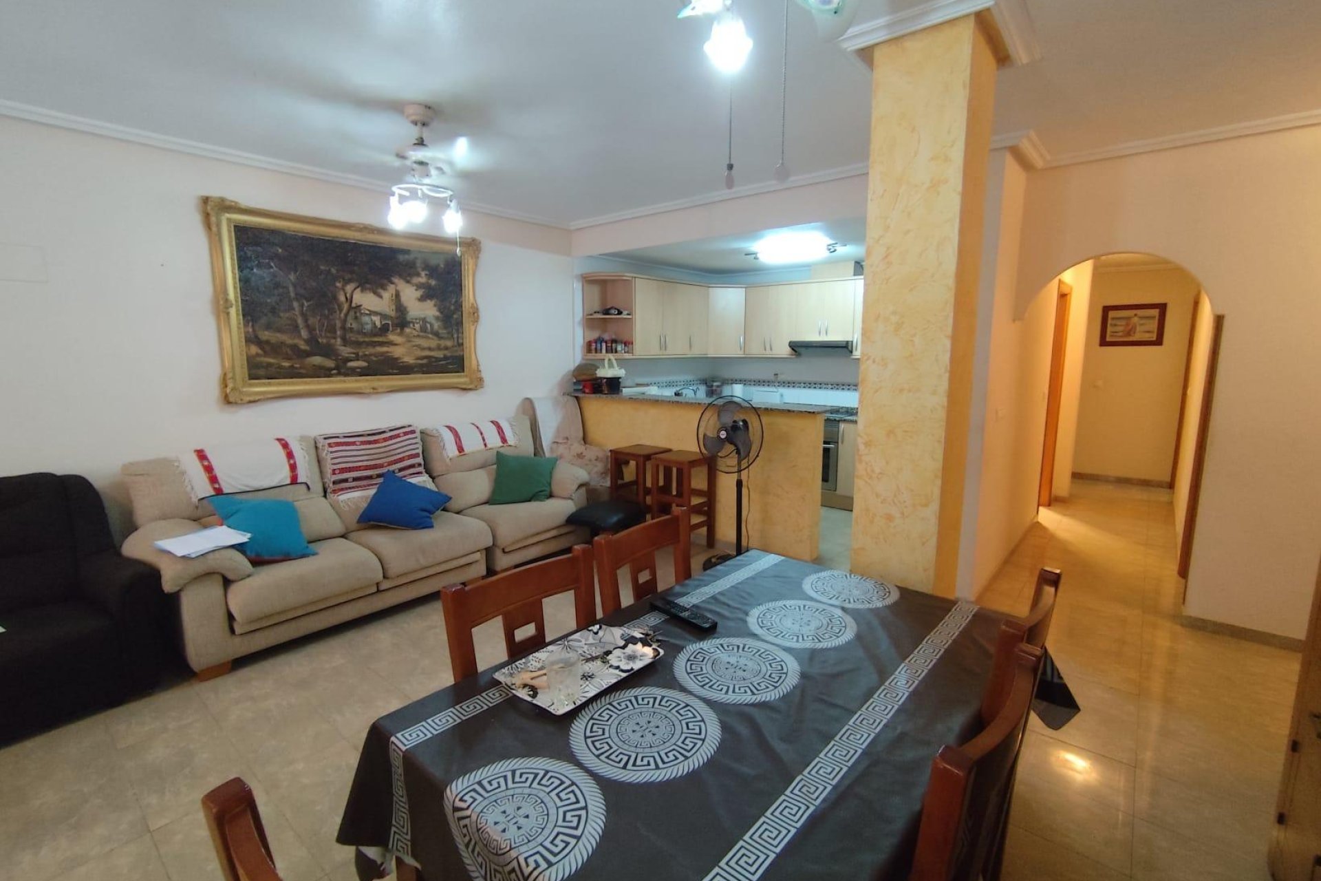 Herverkoop - Appartement -
Torrevieja - Estacion De Autobuses