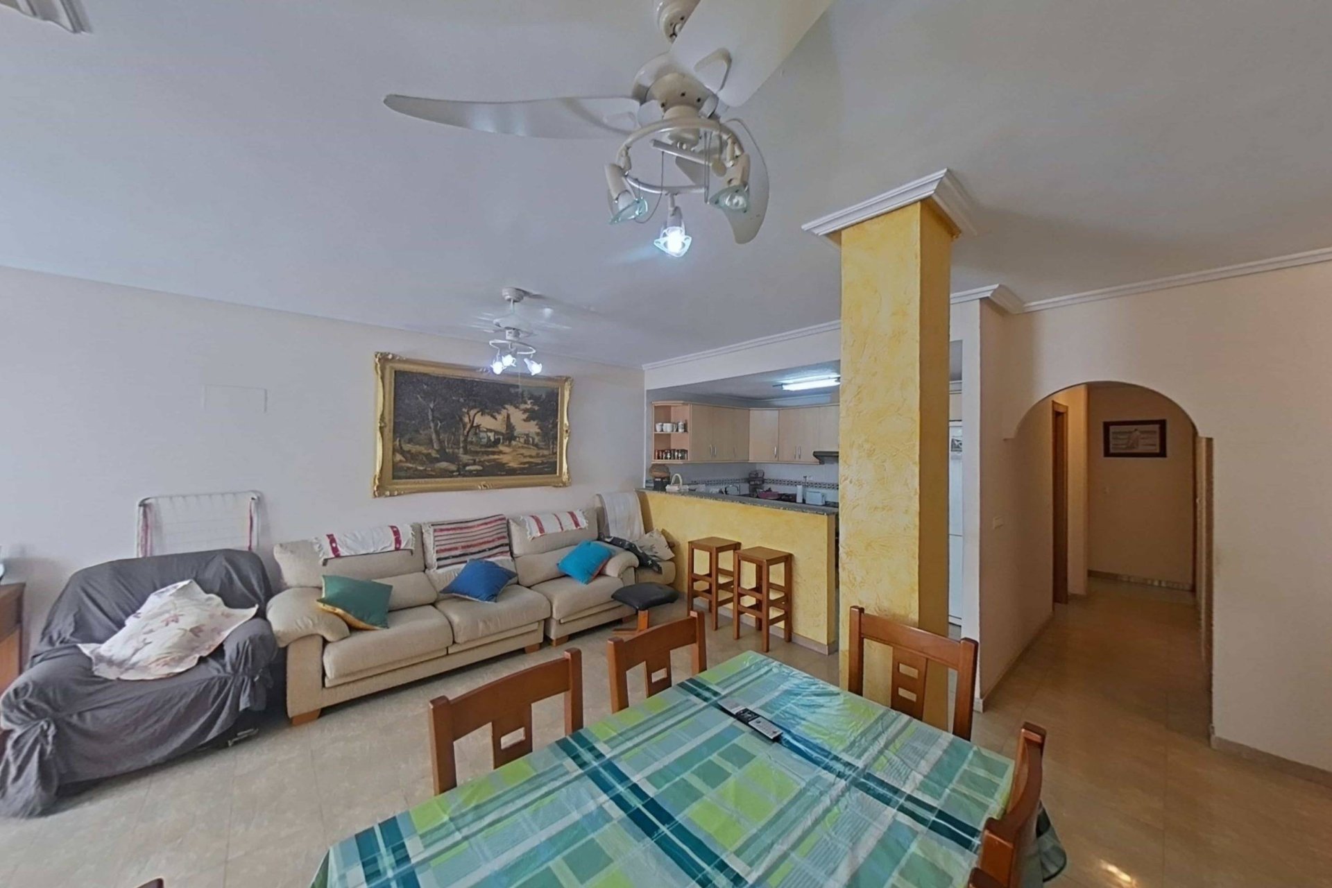 Herverkoop - Appartement -
Torrevieja - Estacion De Autobuses