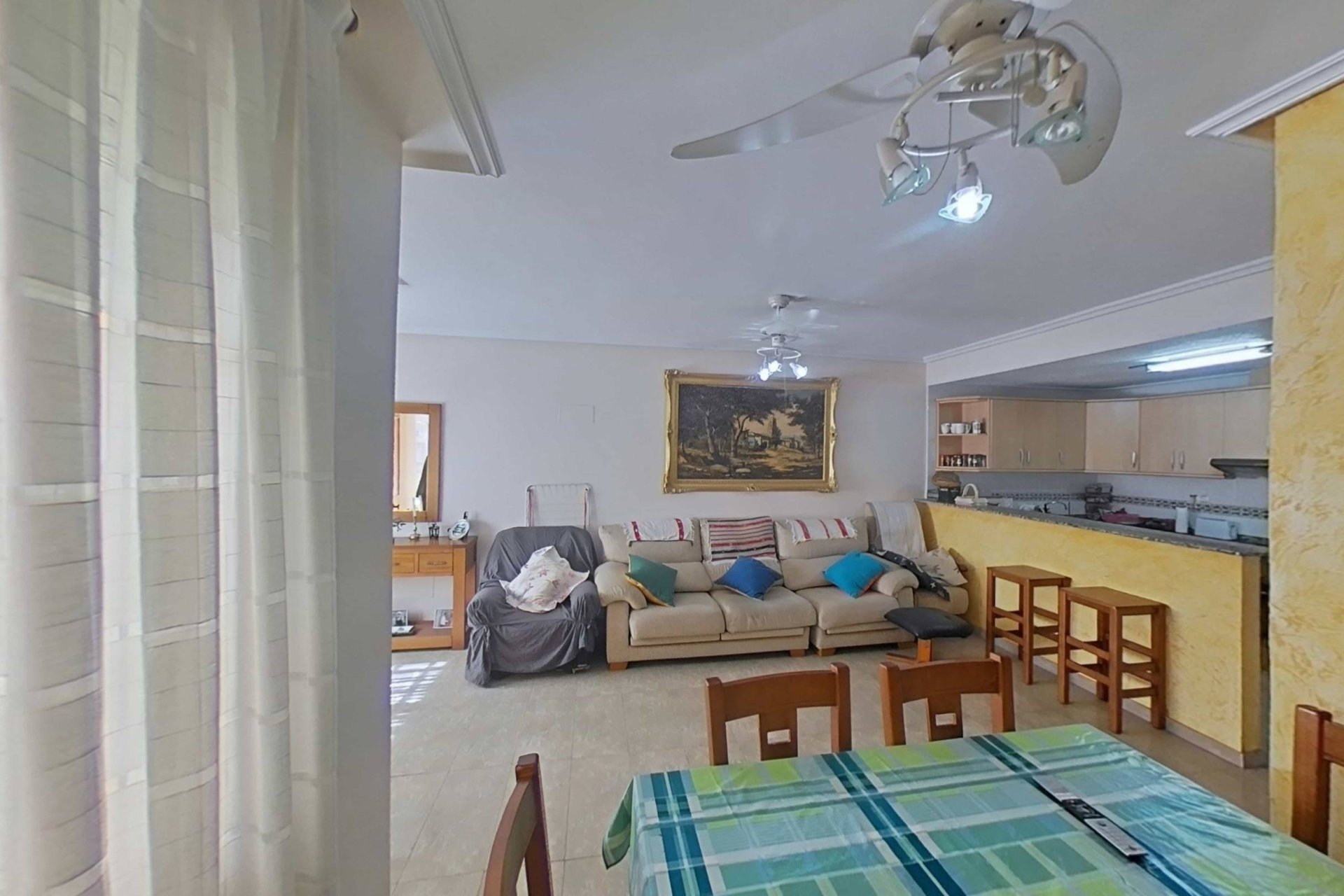 Herverkoop - Appartement -
Torrevieja - Estacion De Autobuses