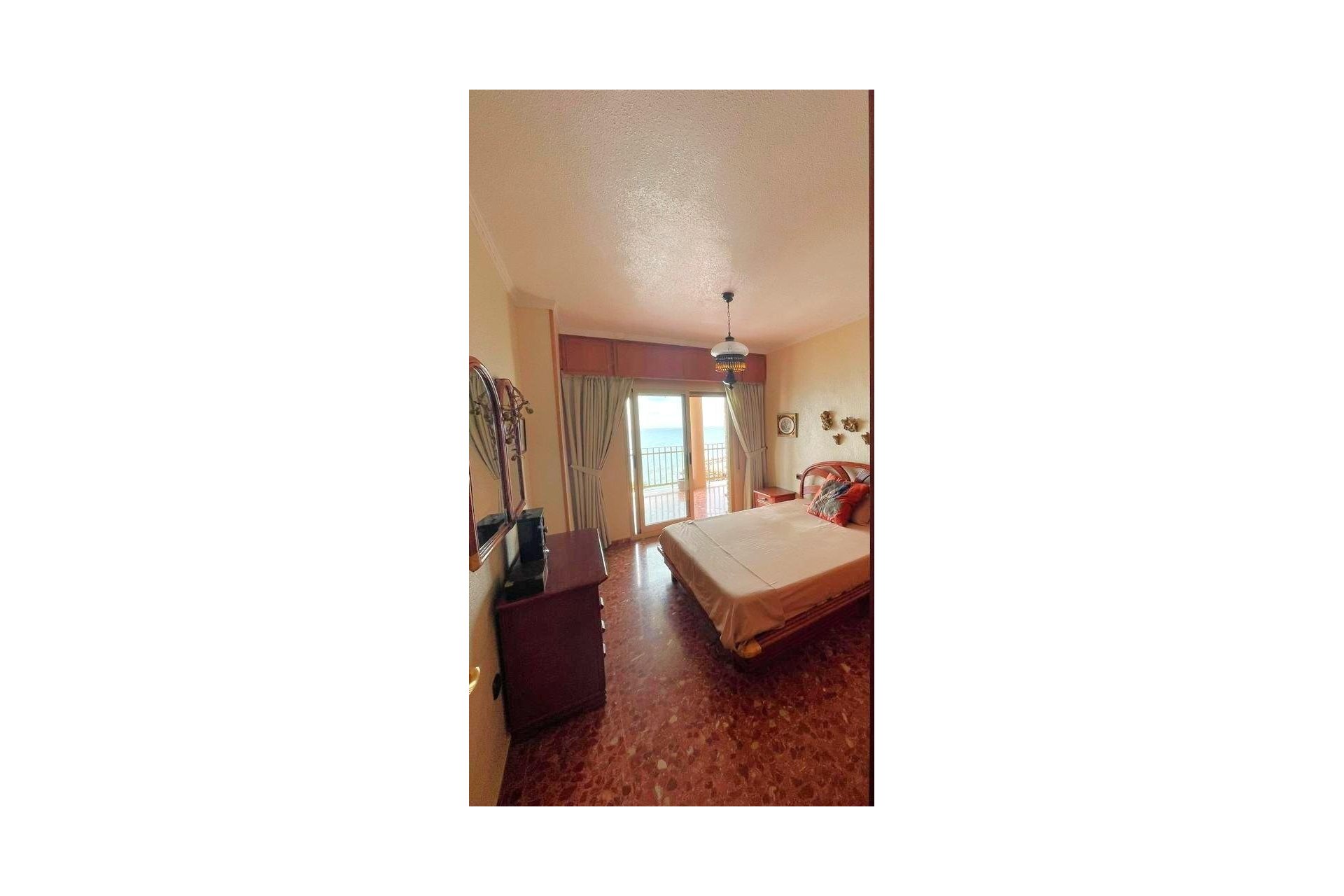 Herverkoop - Appartement -
Torrevieja - Estacion De Autobuses