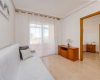Herverkoop - Appartement -
Torrevieja - Estacion De Autobuses