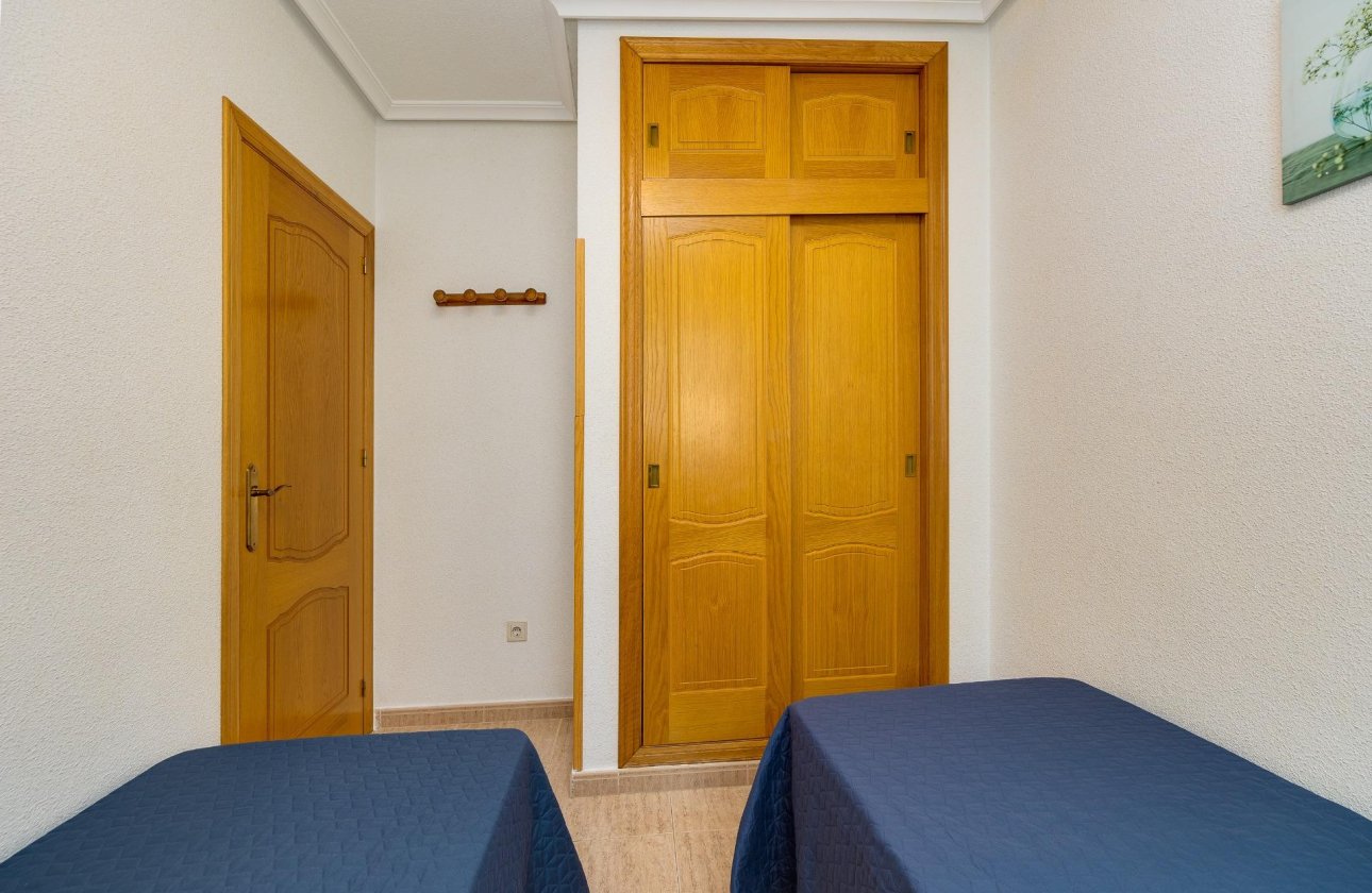 Herverkoop - Appartement -
Torrevieja - Estacion De Autobuses